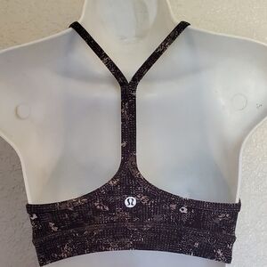 💚5/$25 Lululemon Strappy Racerback Abstract Print Sports Bra Size 4